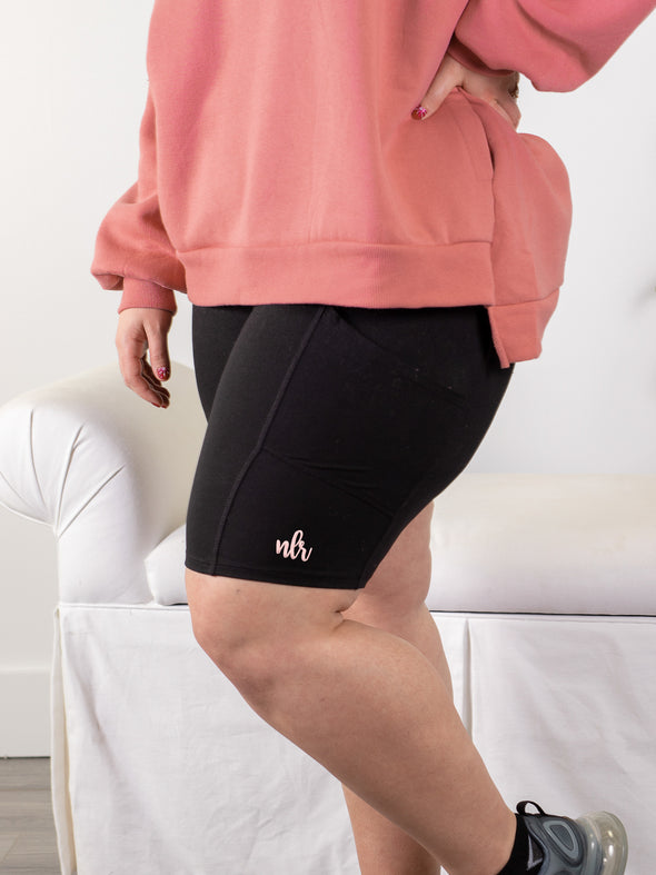 Keep Going Biker Shorts - Black