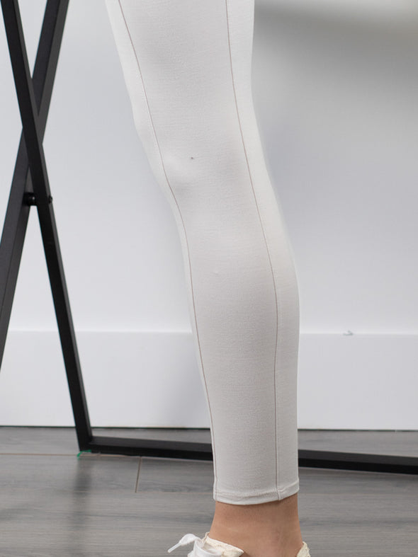 Crushing Goals Leggings - Ivory