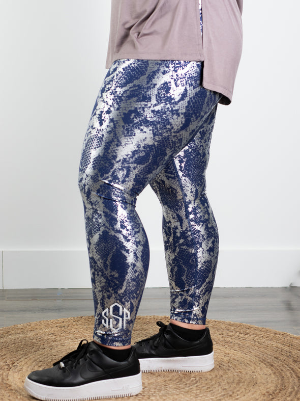 Cold Hearted Snakeprint Leggings - Navy