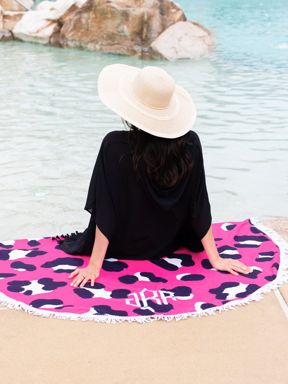 Catching Rays Round Beach Towel - Pink Cheetah