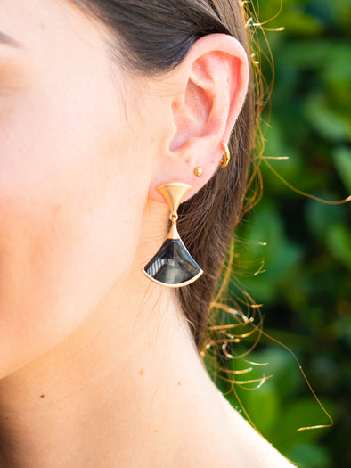 Addicted To Love Earrings - Black