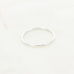 In The Details Stacking Ring - Smooth Round Wire