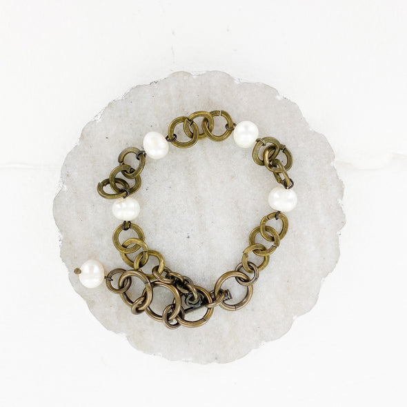 Vintage Goldtone Freshwater Pearl Bracelet