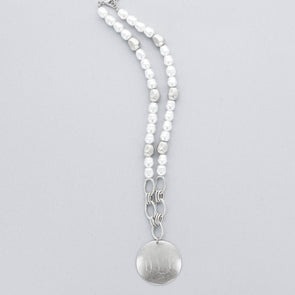 Elevated Style Necklace - Silvertone